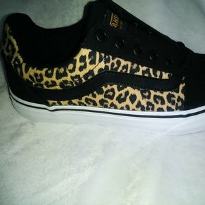 vans ward dx cheetah print
